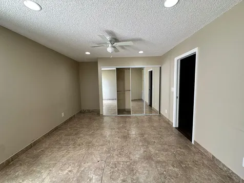 637 Executive Center Drive N West Palm Beach FL 33401