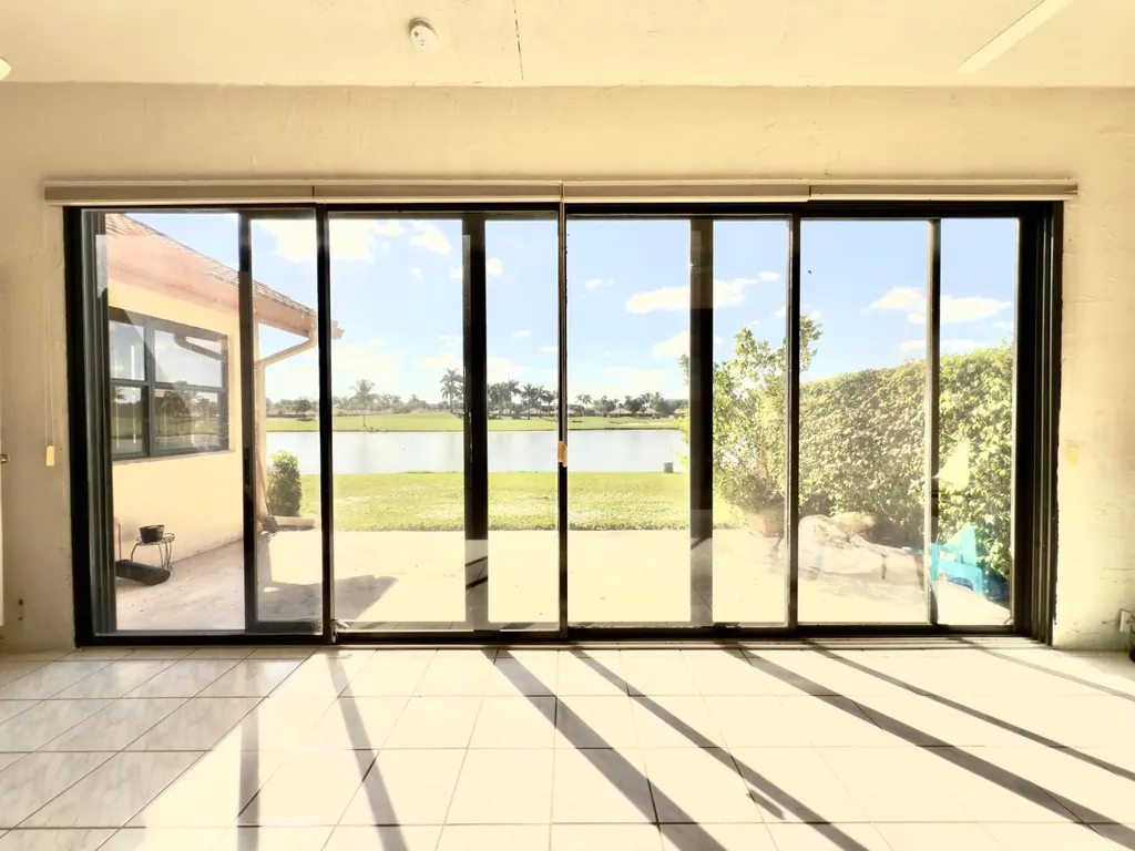 8491 Heather Place Boynton Beach FL 33472