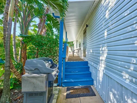 11055 SE Federal Highway Hobe Sound FL 33455