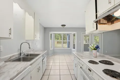 2832 Mcarthur Street Tallahassee FL 32310