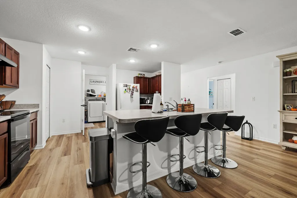 597 NW Kilpatrick Avenue Port St Lucie FL 34983