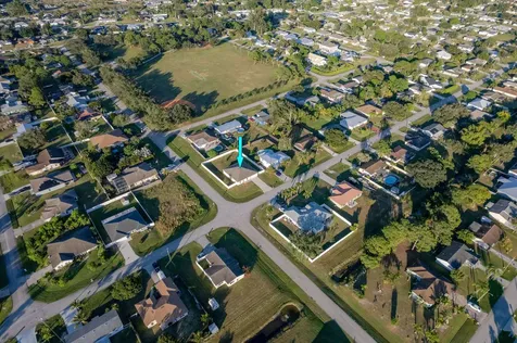 597 NW Kilpatrick Avenue Port St Lucie FL 34983