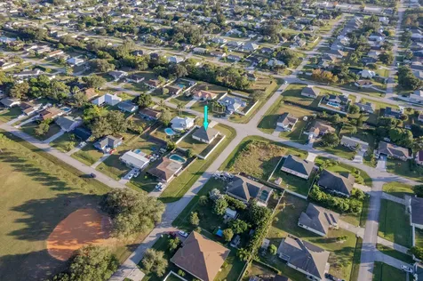 597 NW Kilpatrick Avenue Port St Lucie FL 34983