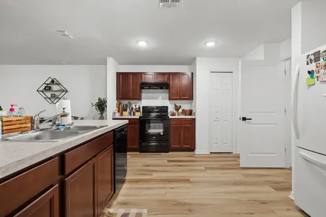 597 NW Kilpatrick Avenue Port St Lucie FL 34983