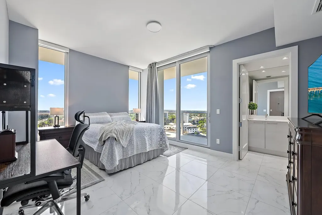 1 Water Club Way North Palm Beach FL 33408