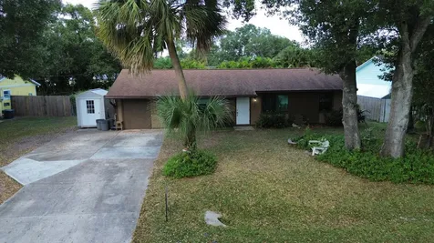 7904 Hibiscus Road Fort Pierce FL 34951