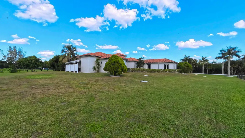 14225 43rd Road N Loxahatchee FL 33470