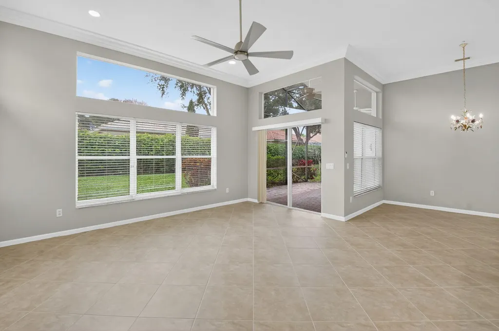 7232 Morocca Lake Drive Delray Beach FL 33446