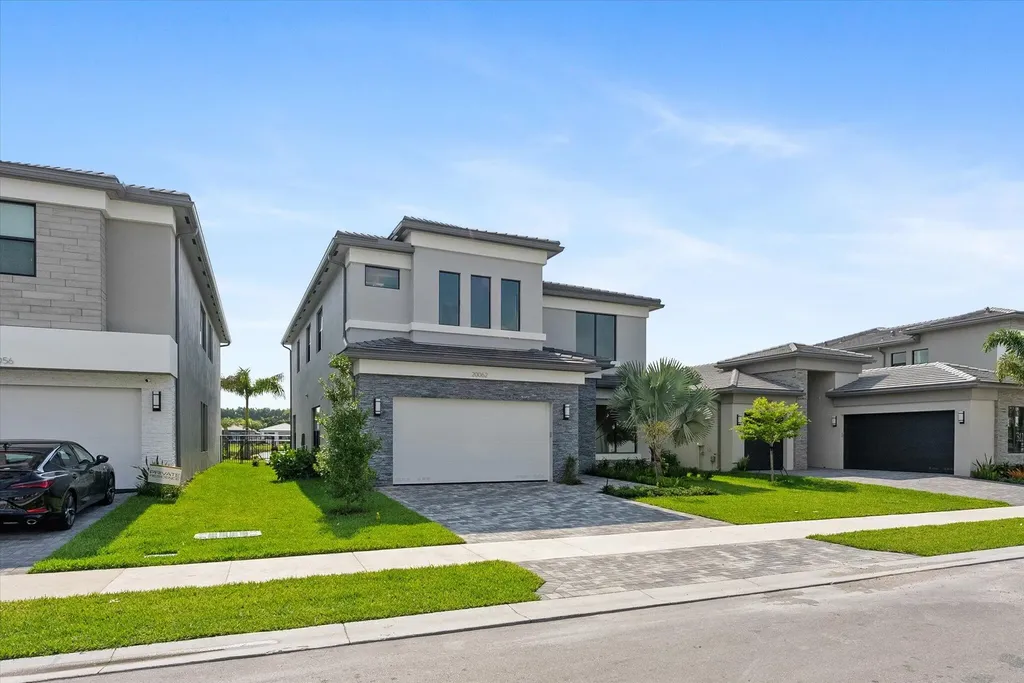 20062 Hirono Lane Boca Raton FL 33434