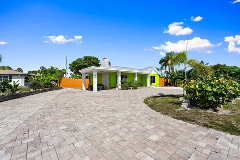 5203 S Indian River Drive Fort Pierce FL 34982