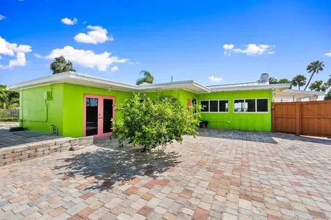 5203 S Indian River Drive Fort Pierce FL 34982