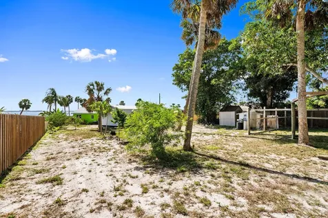5203 S Indian River Drive Fort Pierce FL 34982
