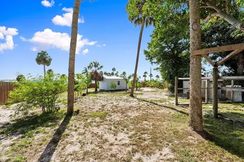 5203 S Indian River Drive Fort Pierce FL 34982