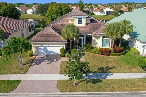 181 NW Magnolia Lakes Boulevard Port St Lucie FL 34986
