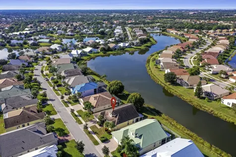 181 NW Magnolia Lakes Boulevard Port St Lucie FL 34986