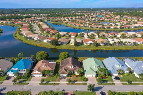 181 NW Magnolia Lakes Boulevard Port St Lucie FL 34986