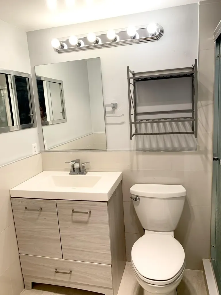 200 Sheffield I West Palm Beach FL 33417