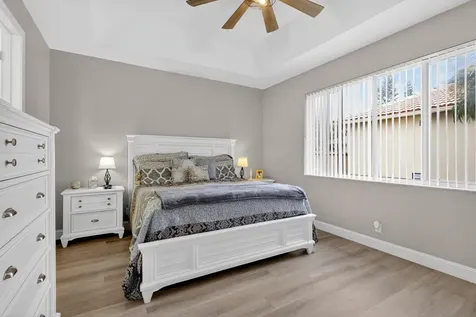 8070 Bellafiore Way Boynton Beach FL 33472