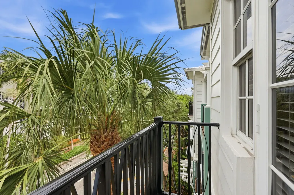 349 E Mallory Circle Delray Beach FL 33483