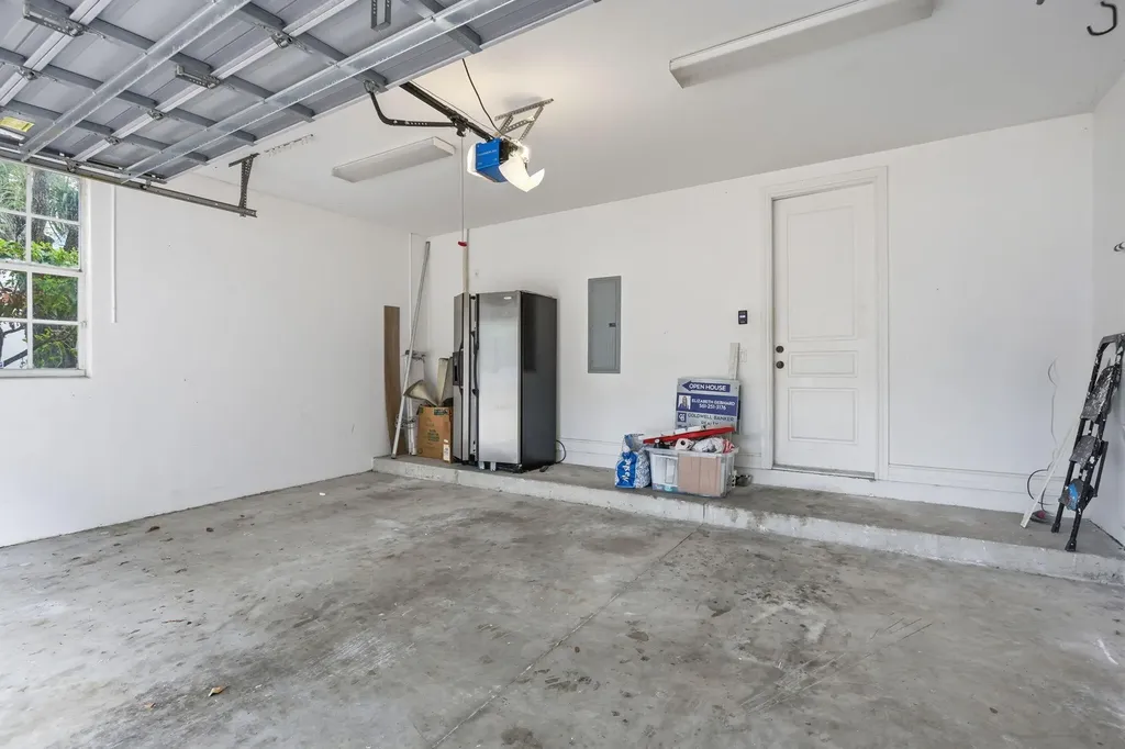 349 E Mallory Circle Delray Beach FL 33483