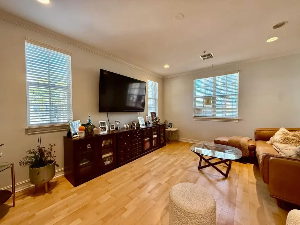 349 E Mallory Circle Delray Beach FL 33483