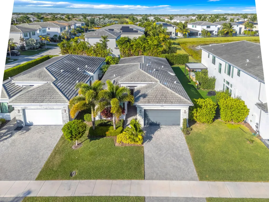 8281 Oceanus Drive Boca Raton FL 33496