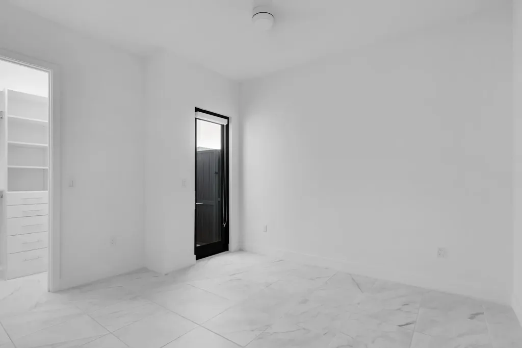 8281 Oceanus Drive Boca Raton FL 33496