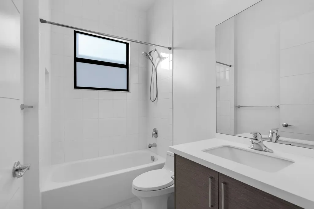 8281 Oceanus Drive Boca Raton FL 33496