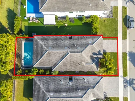 8281 Oceanus Drive Boca Raton FL 33496