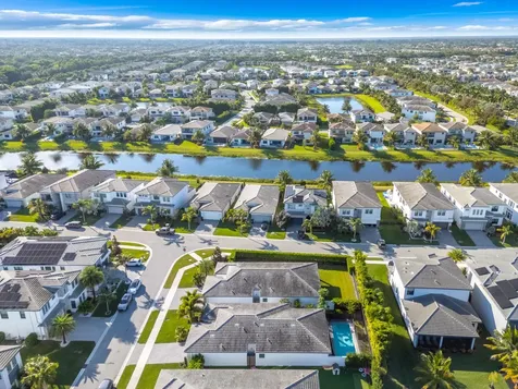 8281 Oceanus Drive Boca Raton FL 33496