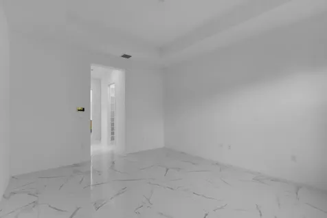 8281 Oceanus Drive Boca Raton FL 33496