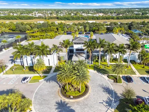 8281 Oceanus Drive Boca Raton FL 33496