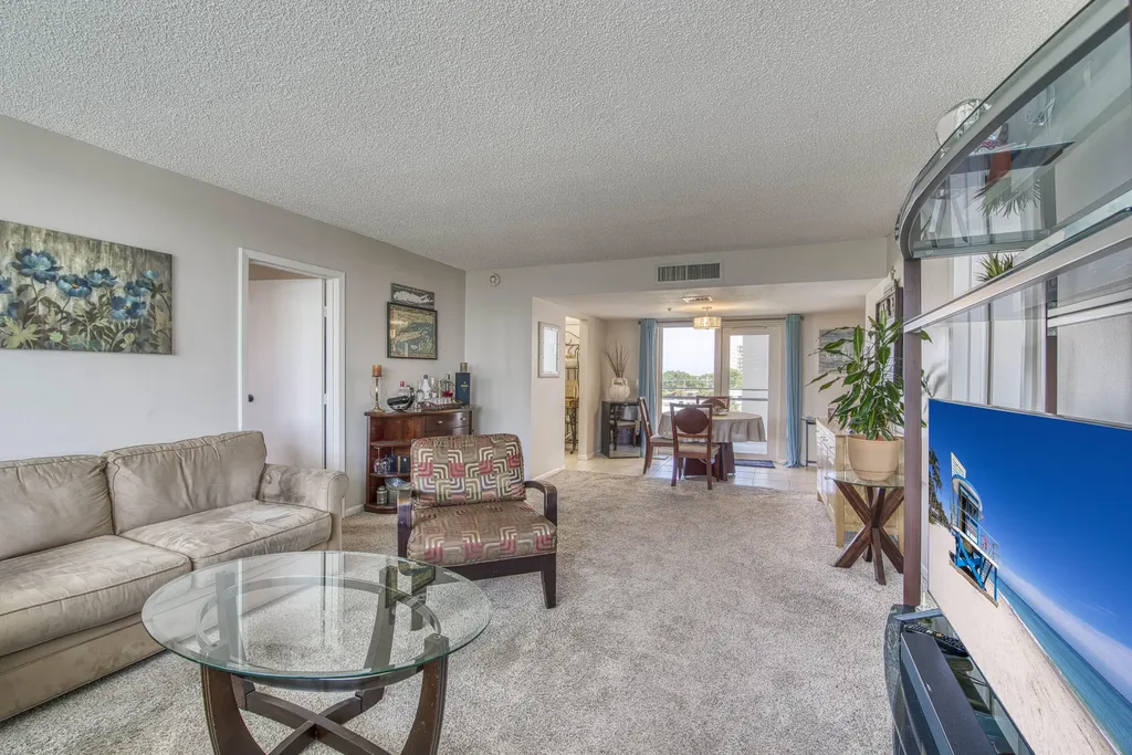 336 Golfview Road North Palm Beach FL 33408