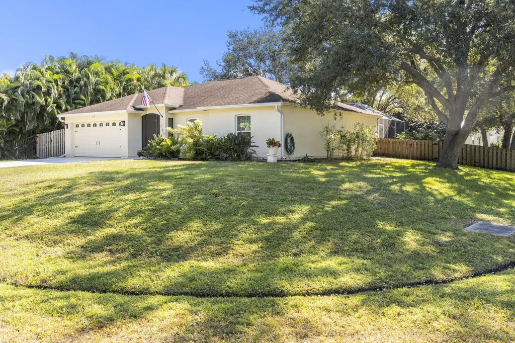 789 Vocelle Avenue Sebastian FL 32958