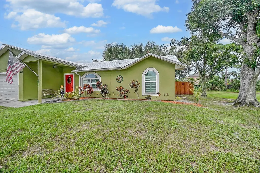 1250 SW Calmar Avenue Port St Lucie FL 34953