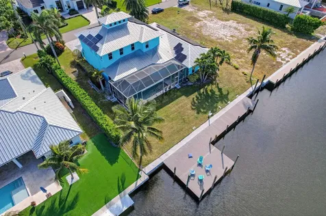 8551 SE Driftwood Street Hobe Sound FL 33455
