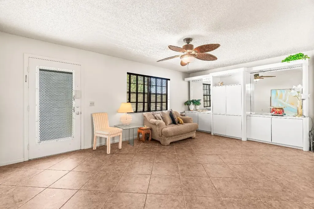 410 Saxony I Delray Beach FL 33446