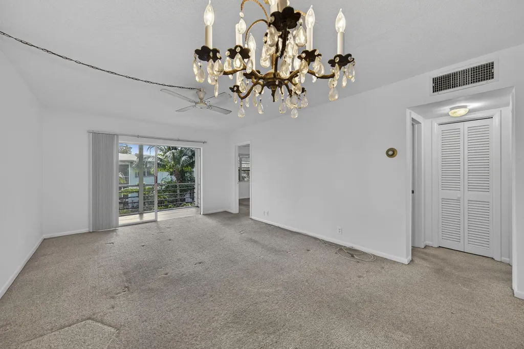 2551 W Golf Boulevard Pompano Beach FL 33064