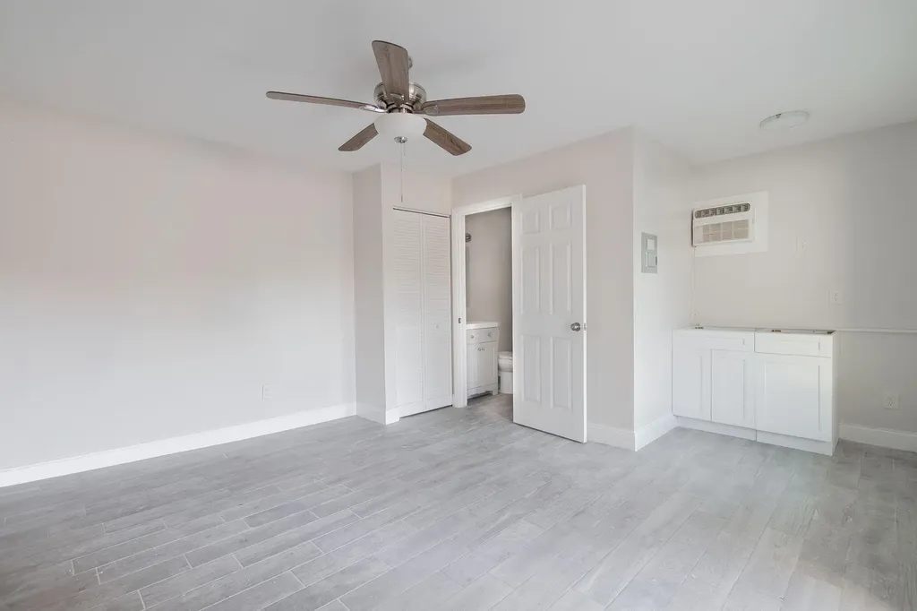 Boynton Beach FL 33435