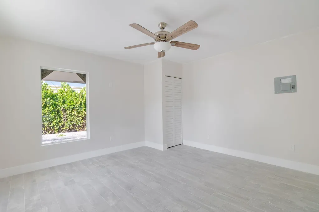 Boynton Beach FL 33435