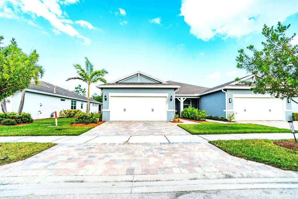 12899 SW Gingerline Drive Port St Lucie FL 34986
