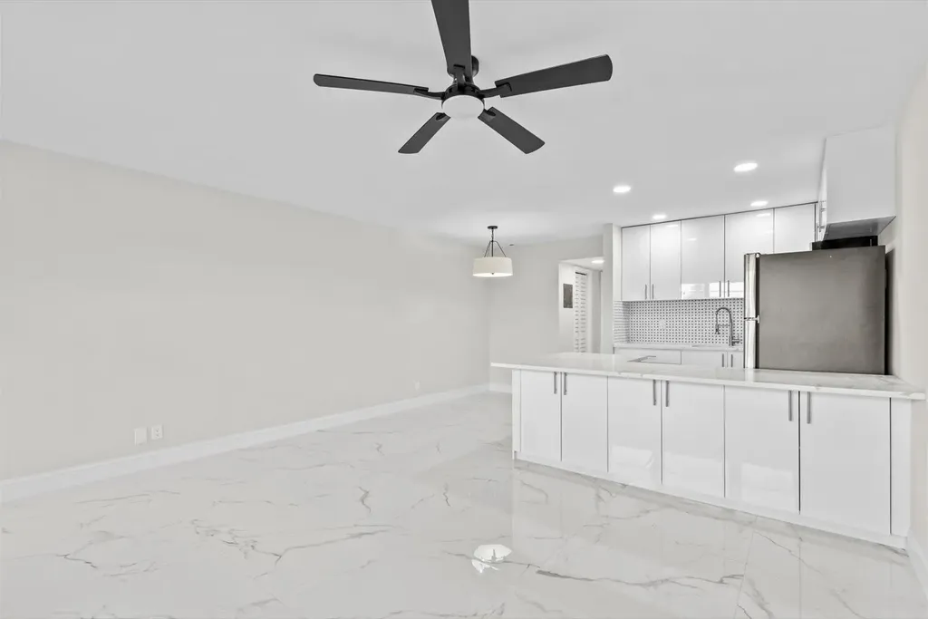 17 Andover A West Palm Beach FL 33417