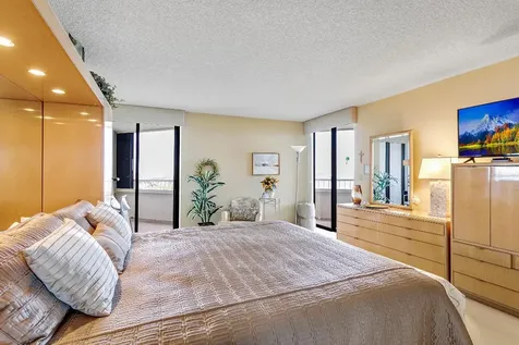 5070 N Ocean Drive Singer Island FL 33404