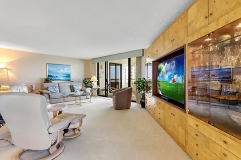 5070 N Ocean Drive Singer Island FL 33404