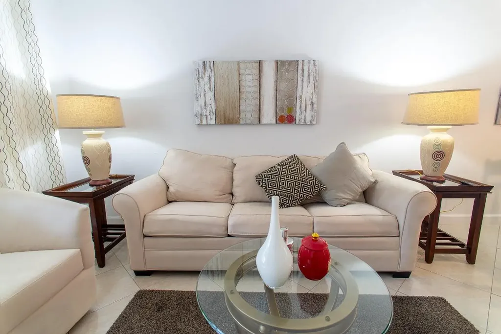 3091 E Sun Sunrise Lakes Drive E Sunrise FL 33322