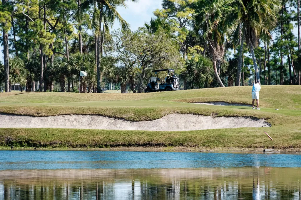 305 Ryder Cup Circle Palm Beach Gardens FL 33418