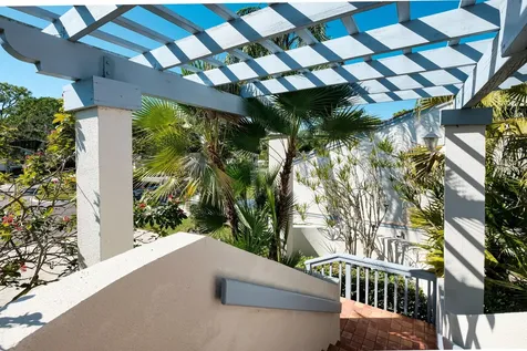 305 Ryder Cup Circle Palm Beach Gardens FL 33418