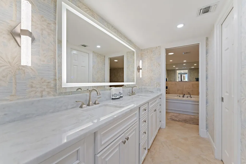 19670 Beach Road Jupiter FL 33469