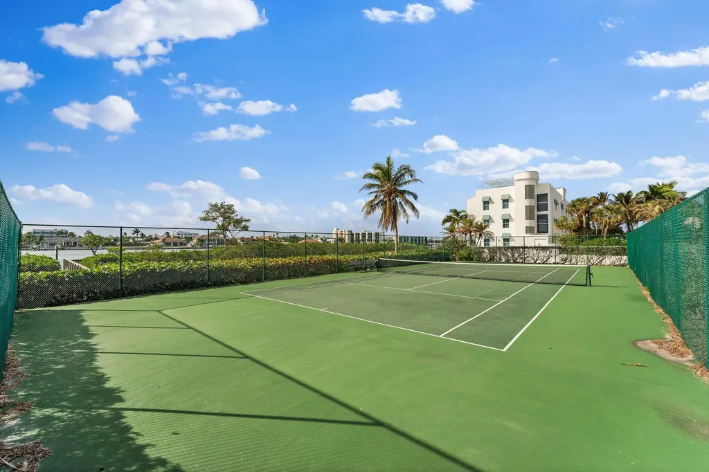 19670 Beach Road Jupiter FL 33469
