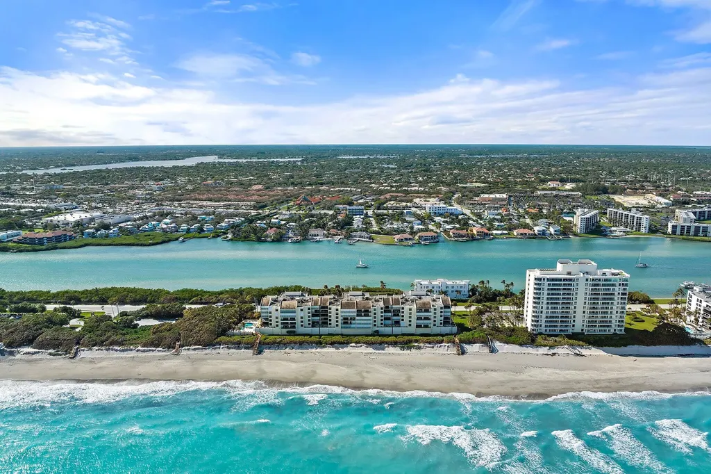 19670 Beach Road Jupiter FL 33469